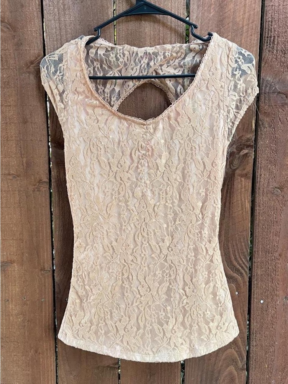 2b Bebe Y2k Tan Ruched Open Back Lace Mesh Short Sleeve Blouse Sz S Coquette